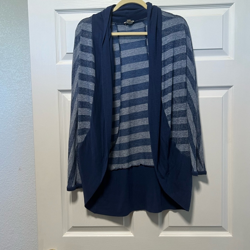 Blue open sweater
